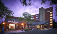 Waterfront Hotel Downtown Burlington