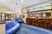 The Henty Hotels in Ob Flat