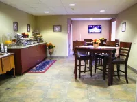 Microtel Inn & Suites by Wyndham Southern Pines / Pinehurst Hotels in Aberdeen