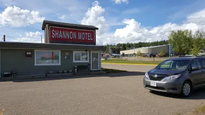 Shannon Motel Hotels near FIELDS Fort Nelson