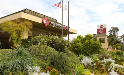 Best Western Plus South Coast Inn Hotels in Goleta