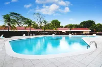 Best Western Las Mercedes Airport