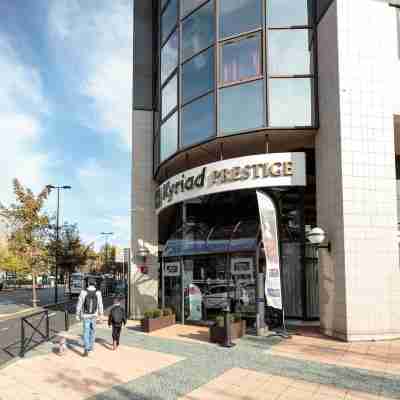Kyriad Prestige Clermont-Ferrand Hotel Exterior