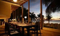 Hotel Henry Morgan All Inclusive Hotels in West Bay