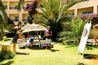 Hello Yasmine Hotel