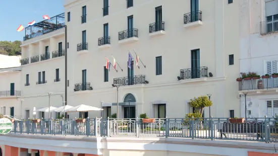 Grand Hotel Mediterraneo