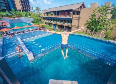 屋外プール サンスリ プーケットの写真