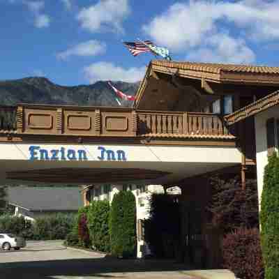 Enzian Inn Hotel Exterior