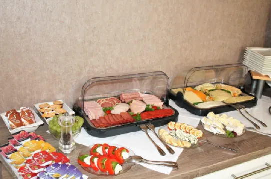 Le Petit Palais - Hotel/Pension