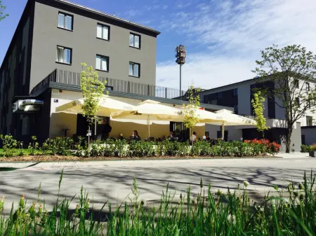 The Loop Hotel