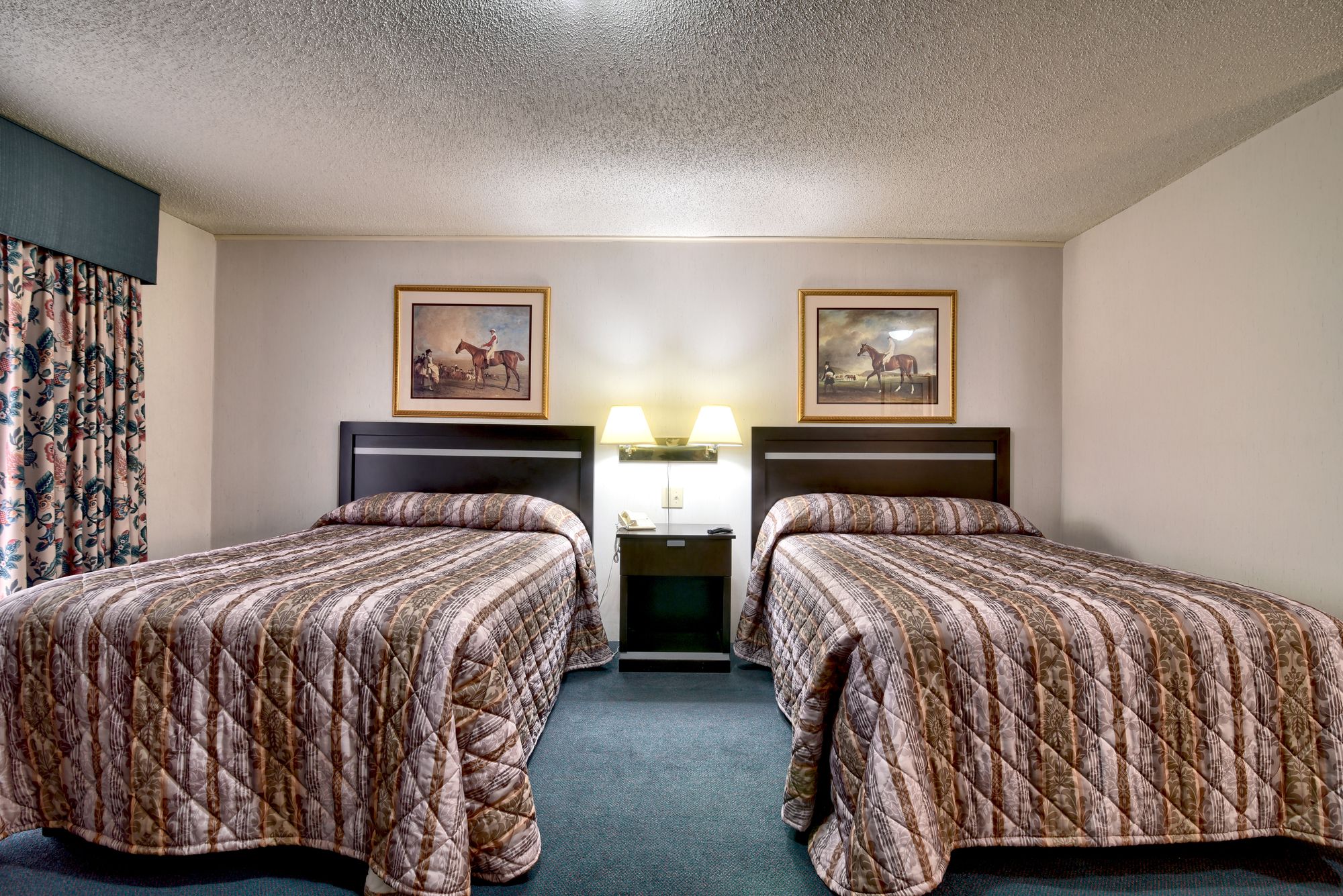 Roosevelt Inn & Suites Saratoga Springs