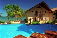 Fatumaru Lodge Hotels in Hideaway Island