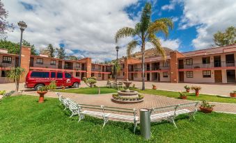 Villas del Sol Hotel & Bungalows