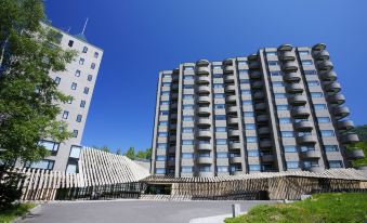 One Niseko Resort Towers - Housity