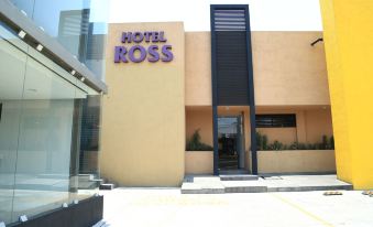 Hotel Ross