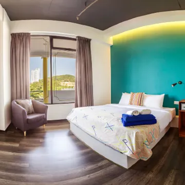Roomies Suites Hotels near Miami Beach - Pantai Miami