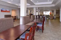 Holiday Inn Express & Suites Williams فنادق في ويليامز