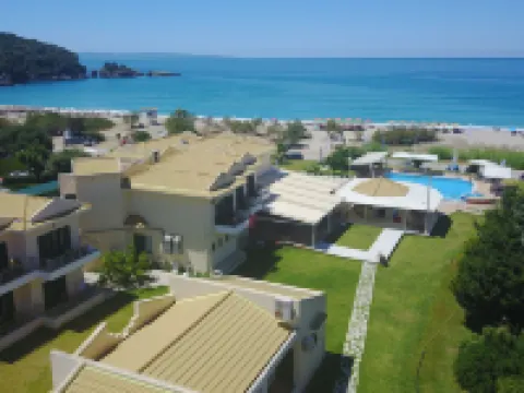 Coralli Hotel Hotels in Perdika