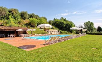 Borgo Del Castellaccio - Housity