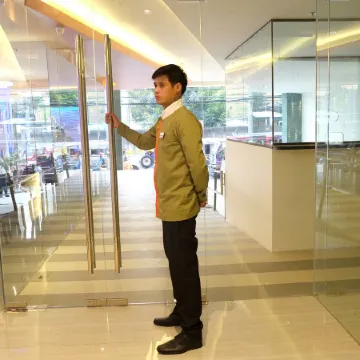 Southpole Central Hotel