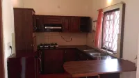 Smiley Holidays Serviced Apartments - parking