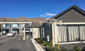 West Meadows of Wanaka