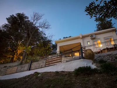 Villa Lakki the View Hotels near Saint George