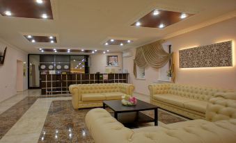 Marton OKA Hotel