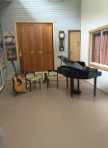 平川開懷膳宿公寓