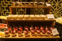 Golden Sarovar Portico - breakfast