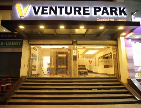 Venture Park, OMR, Thoraipakkam, Chennai Отели рядом с достопримечательностью «Shirdi Sai Baba Temple»