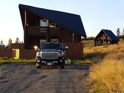 Akureyri Log Cabin Hotel in zona Foss