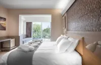 Garden City Resort Hotels in 