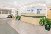 Microtel Inn & Suites by Wyndham Broken Bow Hotels in Broken Bow