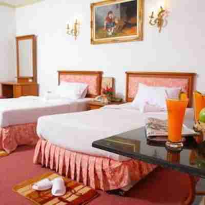 OYO 75466 13 Coins Bang Yai Hotel Rooms