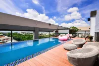 Tsun-Huang Hotel