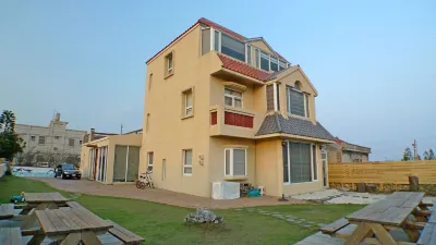 Chenhai Bay B&B