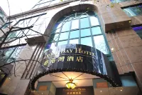 Harbour Bay Hotel Hotels near Longchamp