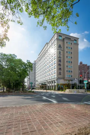 Royal Chiayi Hotel
