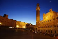 All'Ombra Della Torre a Due Passi da Piazza del Campo - สำหรับครอบครัว