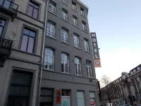 Urban City Centre Hostel Hotel di 