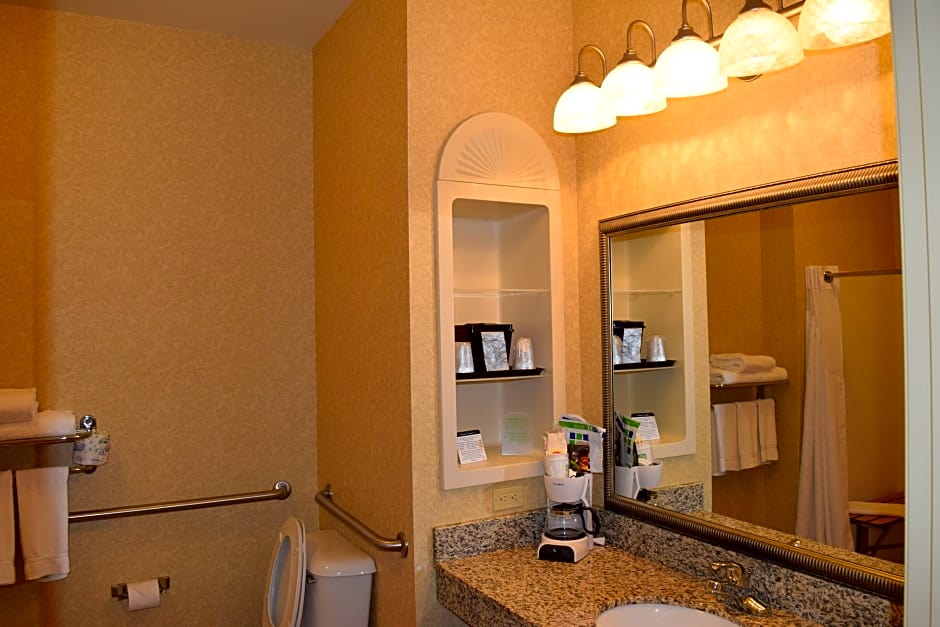 Holiday Inn Express Hotel & Suites Sparta, an Ihg Hotel