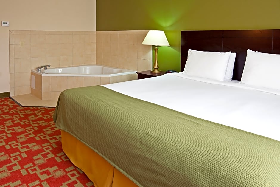 Holiday Inn Express Vincennes, an Ihg Hotel