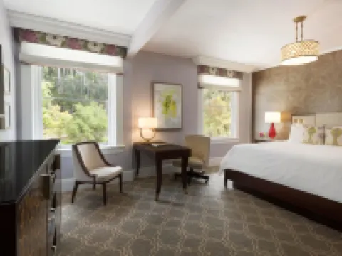 แคลร์มอนต์ รีสอร์ต & คลับ โรงแรมในโอ๊คแลนด์