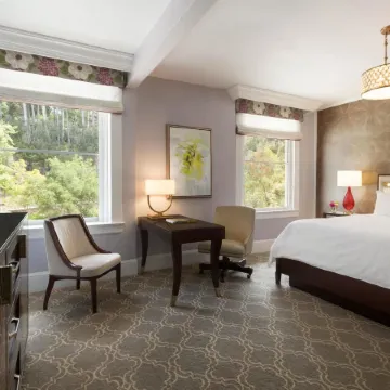 Claremont Resort & Club