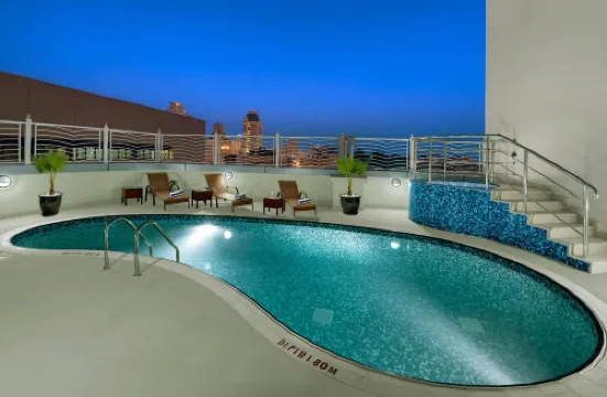 ランドマーク プレミア ホテル