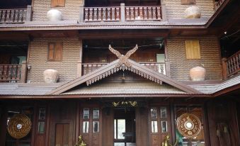 True Siam Rangnam Hotel