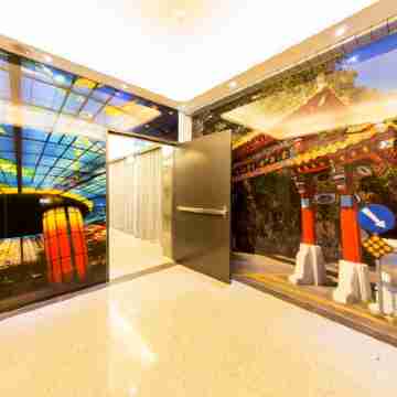 Vintage Apple Hotel Others