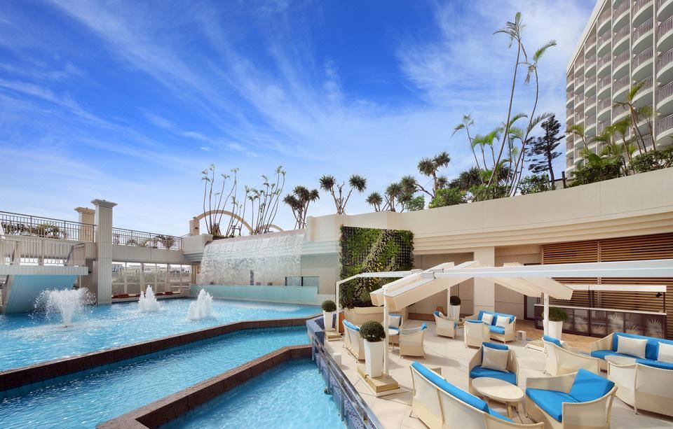 3. 로와지르 호텔 ..