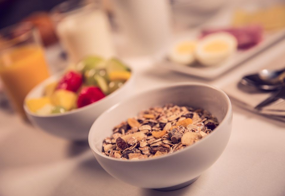 1. 팀호텔 투르 에..